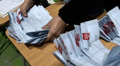 Reconteo daría por ganador a Gonzalo Gayoso en Arauco por solo cuatro votos