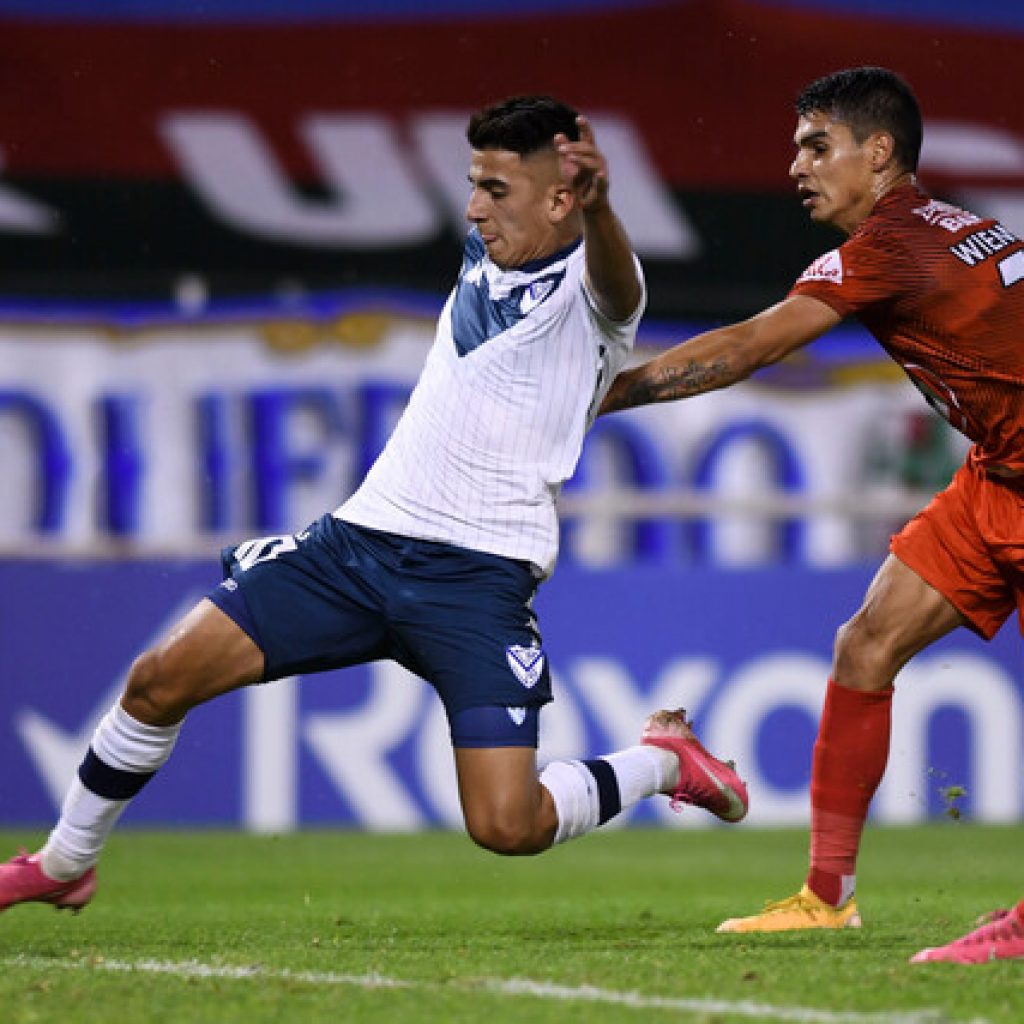 Libertadores: U. La Calera pierde toda opción de clasificar al caer ante Vélez