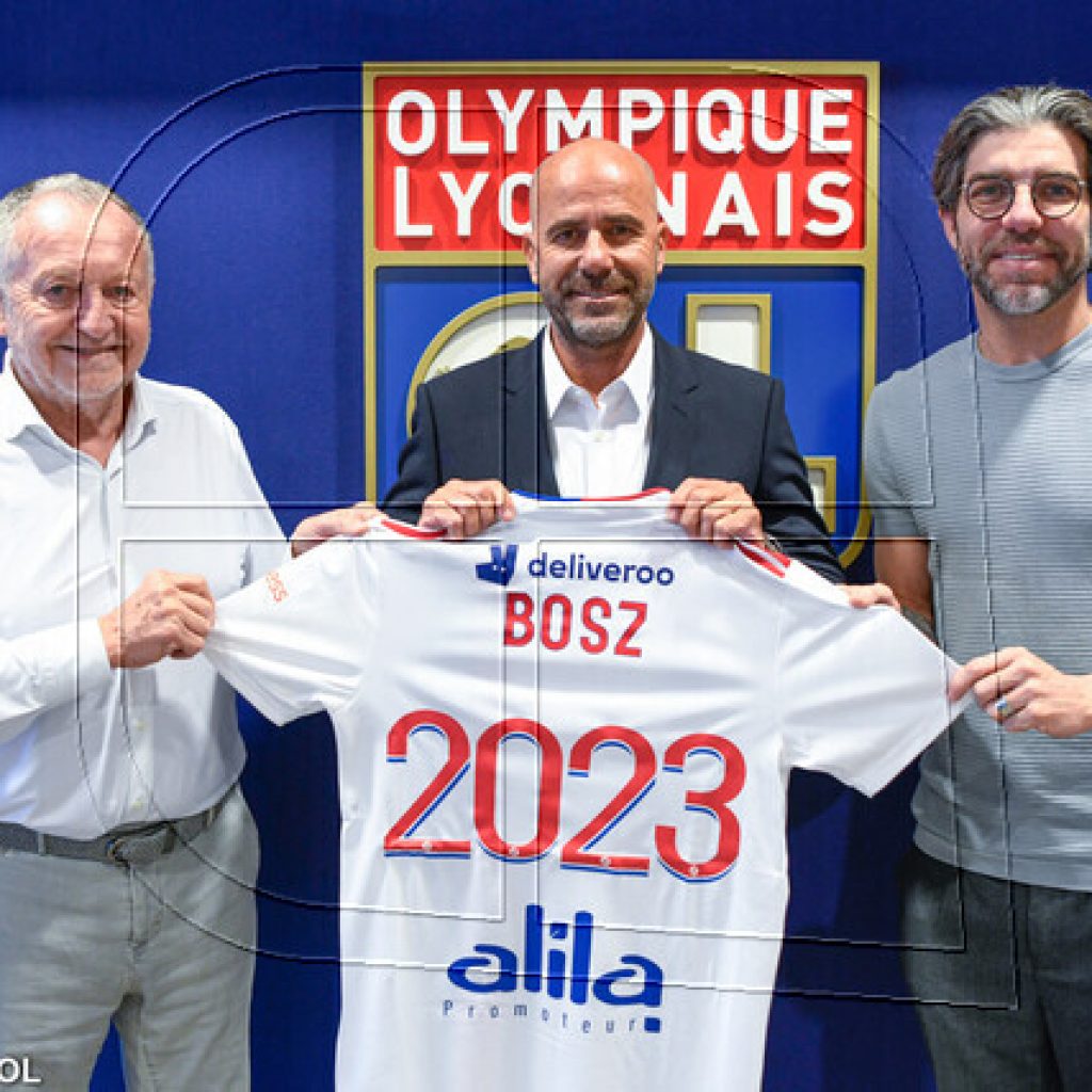 Extécnico de Charles Aránguiz en el Leverkusen dirigirá al Olympique de Lyon