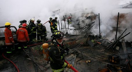 Incendio en Puente Alto deja una niña fallecida y otra en estado grave