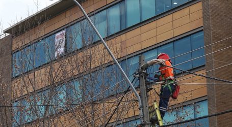 ENEL activó plan preventivo por pronóstico de lluvia en la RM