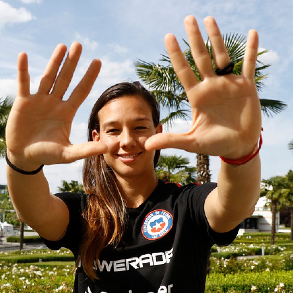Tiane Endler es parte del 11 ideal del Campeonato Femenino francés 2020-21