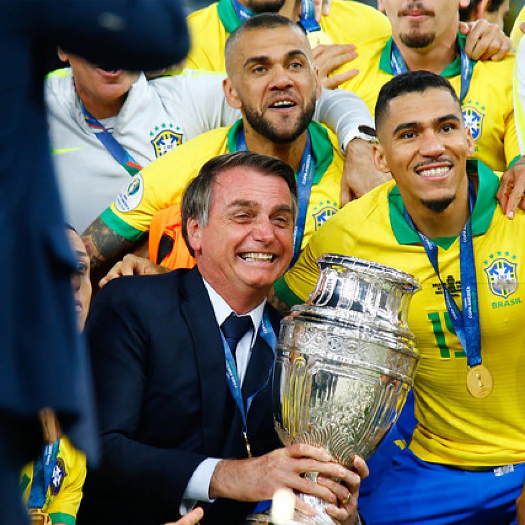Jair Bolsonaro: "Si depende de mí y del Gobierno habrá Copa América en Brasil"