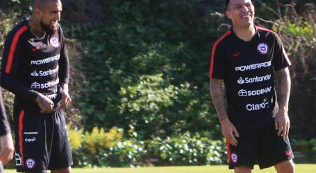 Gary Medel y Arturo Vidal protagonizan divertido Live con Marcelo Ríos