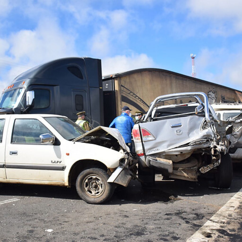Al menos 7 lesionados deja choque múltiple en Linares