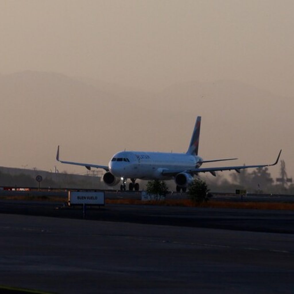 Avión Latam sufrió reventón de neumáticos cuando aterrizaba en el aeropuerto