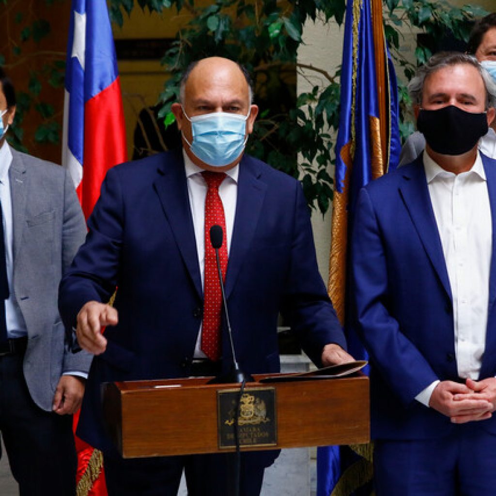 Diputados UDI criticaron acusación constitucional contra ministro Figueroa