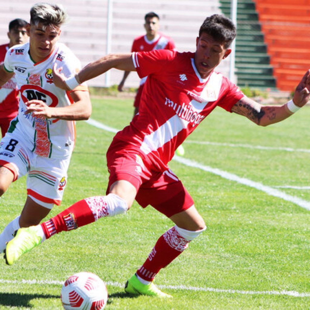 Pablo Parra podría dejar Curicó Unido para partir a México