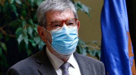 Piden crear impuesto específico a la gran minería, aviación, marina y forestal