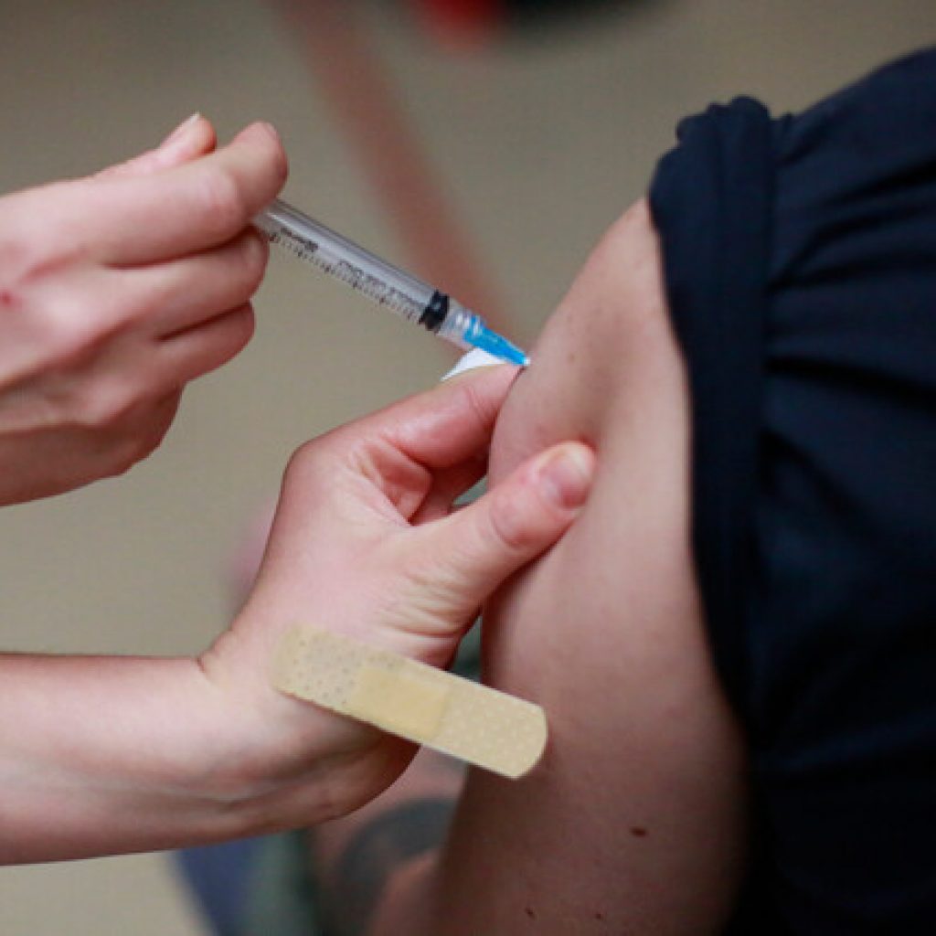 Francia vacunará a menores de entre 12 y 18 años a partir del 15 de junio