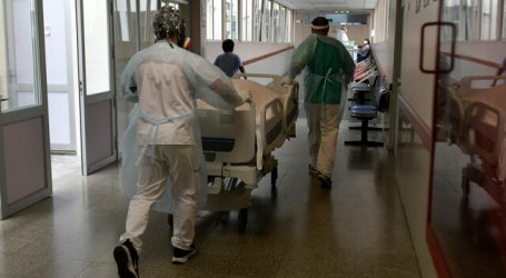 ICOVID: Nuevos casos comienzan a bajar y ocupación hospitalaria en nivel crítico