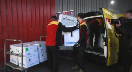 Este jueves llegaron al país 451.620 nuevas dosis de la vacuna Pfizer