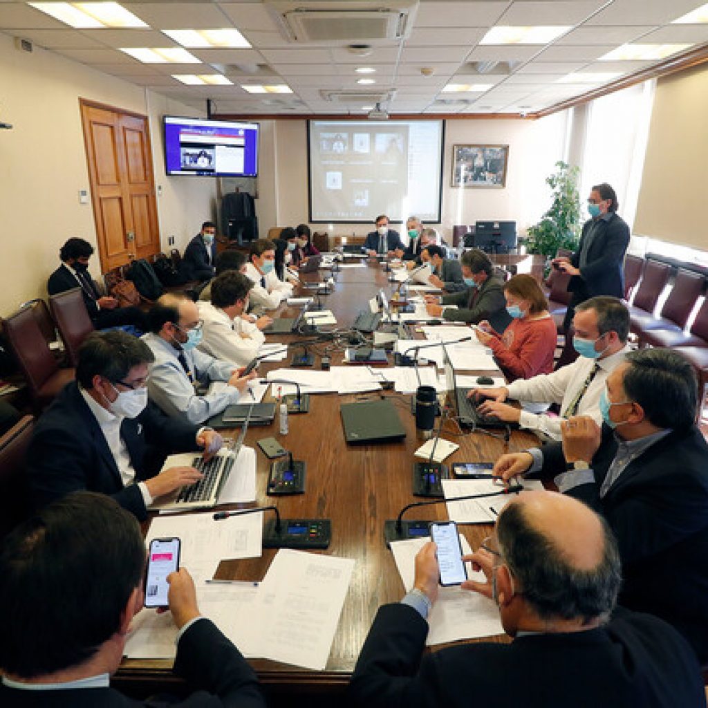 Comisión de Hacienda sesiona hoy para revisar ayudas a las Pymes