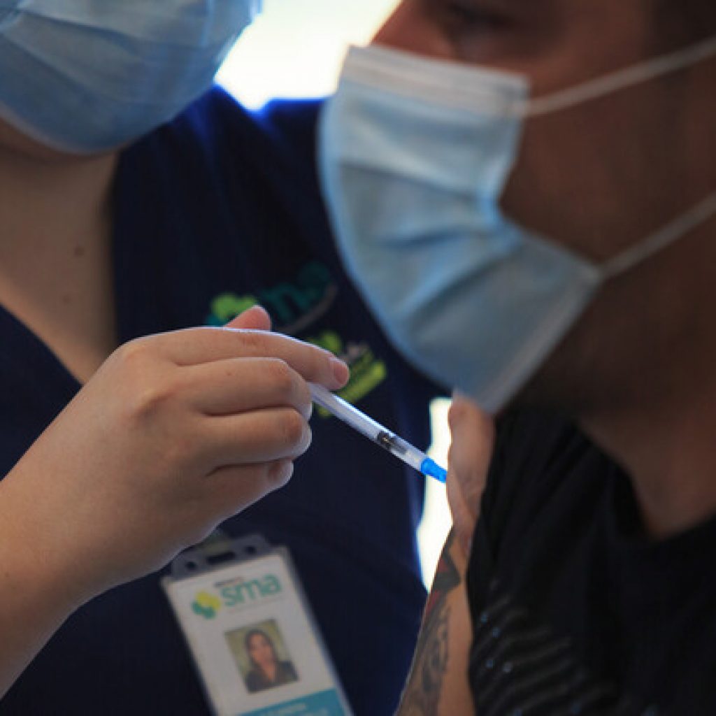 Covid-19: 57% de la población objetivo ha recibido sus dos dosis de la vacuna