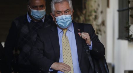 Ministro Paris afirmó acoger con “respeto e interés” propuesta del Colmed