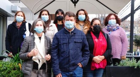 Reconocidas feministas hacen llamado a votar por Claudio Orrego