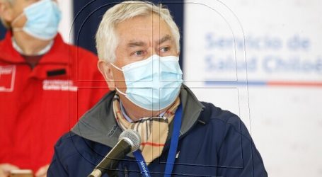 Paris encabezó operativo con vacuna CanSino en Isla Lemuy de Chiloé