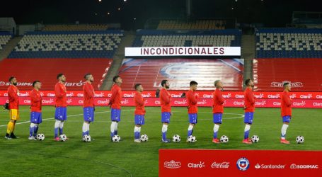 Arturo Vidal llegó a San Carlos de Apoquindo para alentar a la ‘Roja’