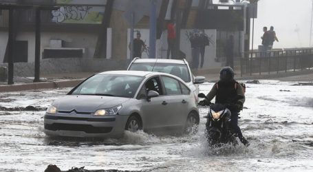 Fuertes marejadas se registran en el borde costero