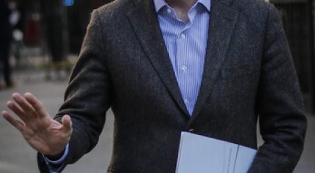 Alessandri presentó proyecto de retiro del 100% de los fondos de pensiones