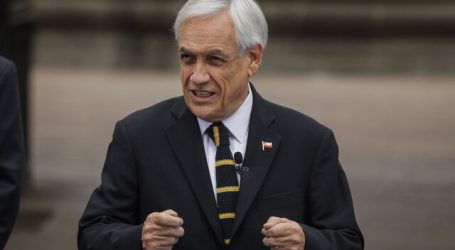 Piñera da inicio al pago del IFE Universal y llama a la vacunación de rezagados