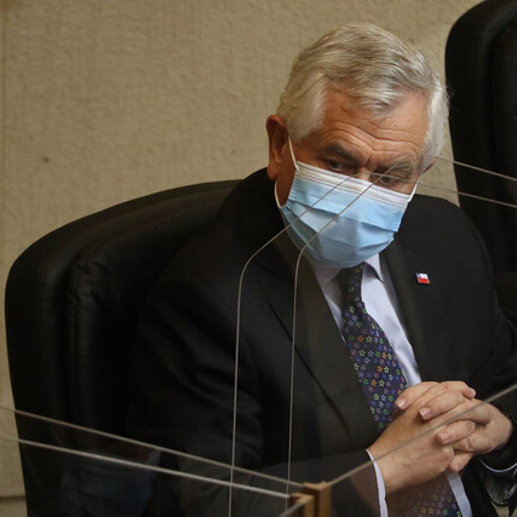 Bancada PC pide continuar con la interpelación al ministro de Salud