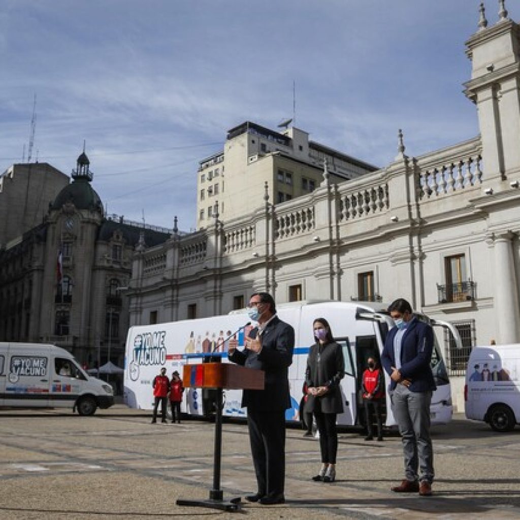 Lanzan plan de apoyo para vacunación con 10 buses y 20 vehículos de traslado