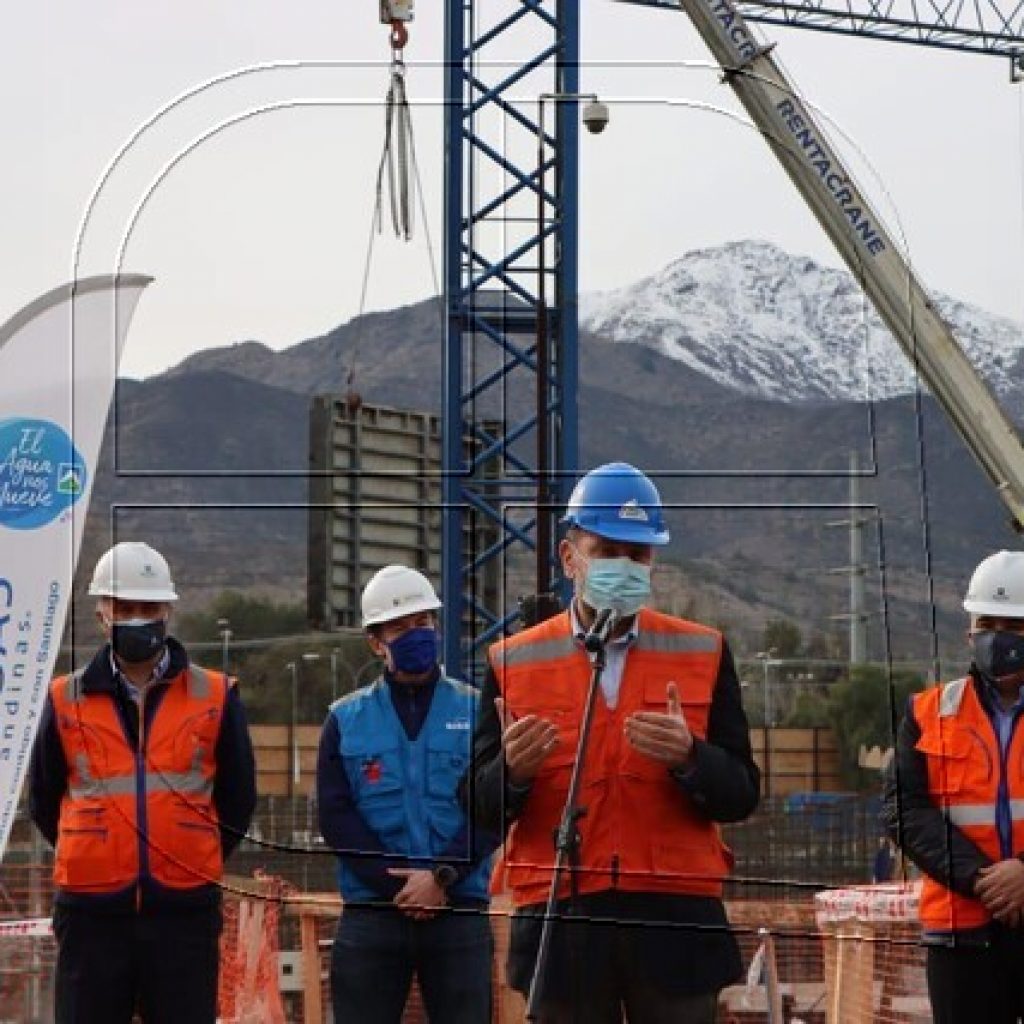 Moreno visitó avances de obras en la Planta de Agua Potable Padre Hurtado