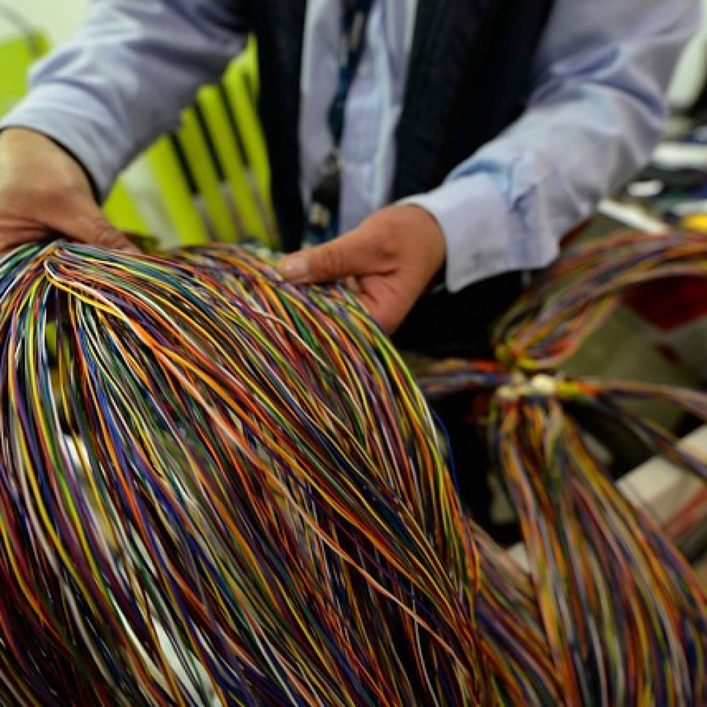 Invertirán $5.900 millones para llevar fibra óptica a localidades rurales de RM