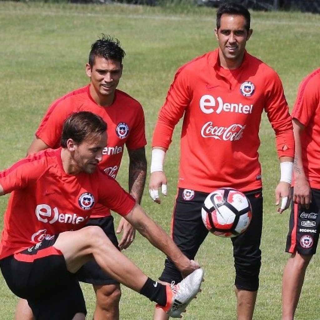 Claudio Bravo envió un mensaje de apoyo a Mark González