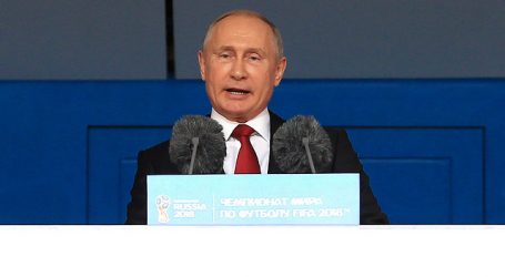 Vladimir Putin defiende la celebración de la Eurocopa en San Petersburgo