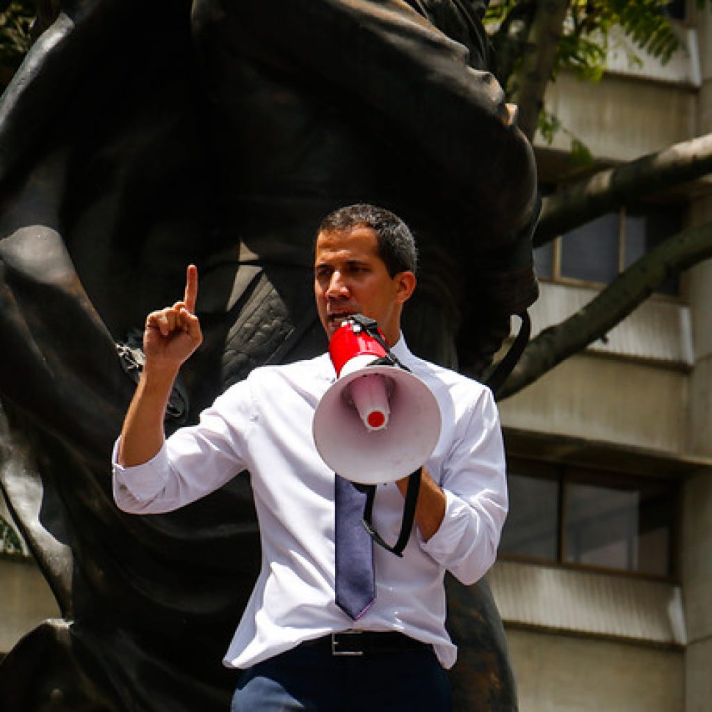 Guaidó asegura que Maduro financia la "represión" en Cuba