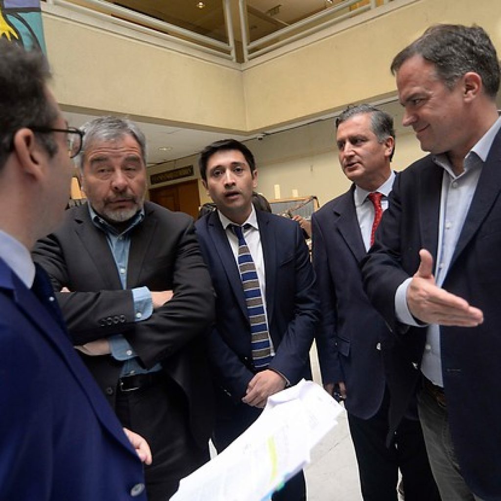 Bancada DC ingresa proyecto de acuerdo que pide solidarizar con el pueblo cubano