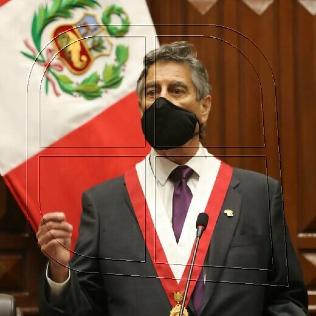 Sagasti califica de "absolutamente inhumana" la venta de camas UCI en Perú