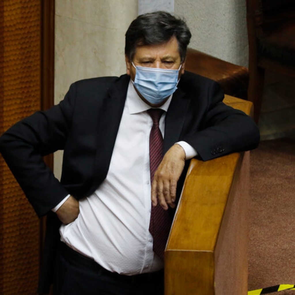 Castro valoró avance de proyecto que regula precio de medicamentos y exámenes