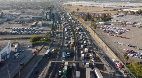 Región Metropolitana registró aumento de 13,11% en sus flujos vehiculares