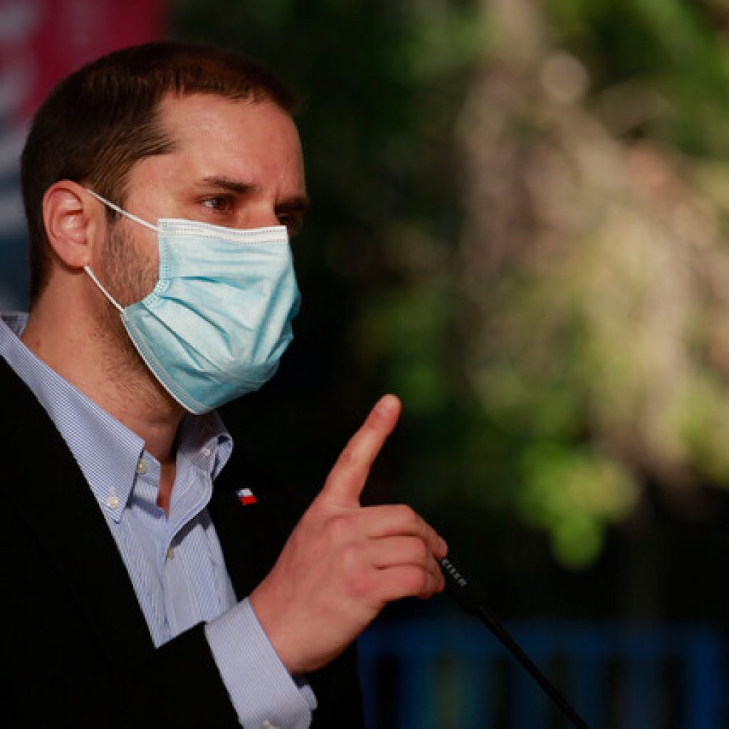 Gobierno analiza ley corta para corregir artículo sobre atentado contra la salud