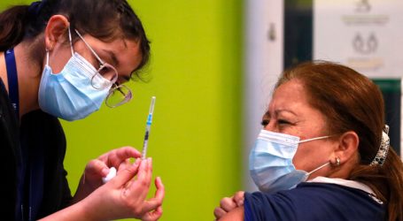 Ministro de Ciencia valoró resultados de estudio de vacuna de Sinovac