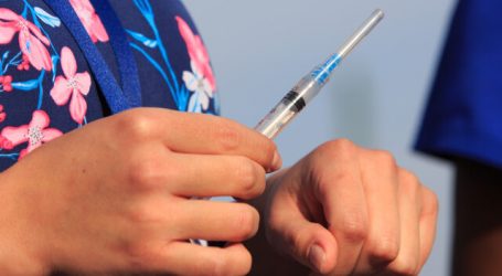 Municipalidad de Pedro Aguirre Cerda cierra vacunatorios por falta de dosis