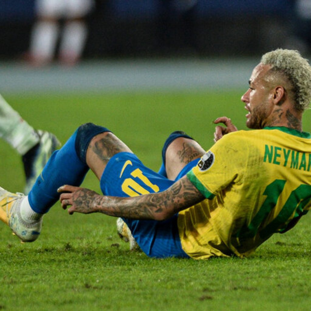 Neymar molesto por sanción a Gabriel Jesús por su expulsión ante Chile