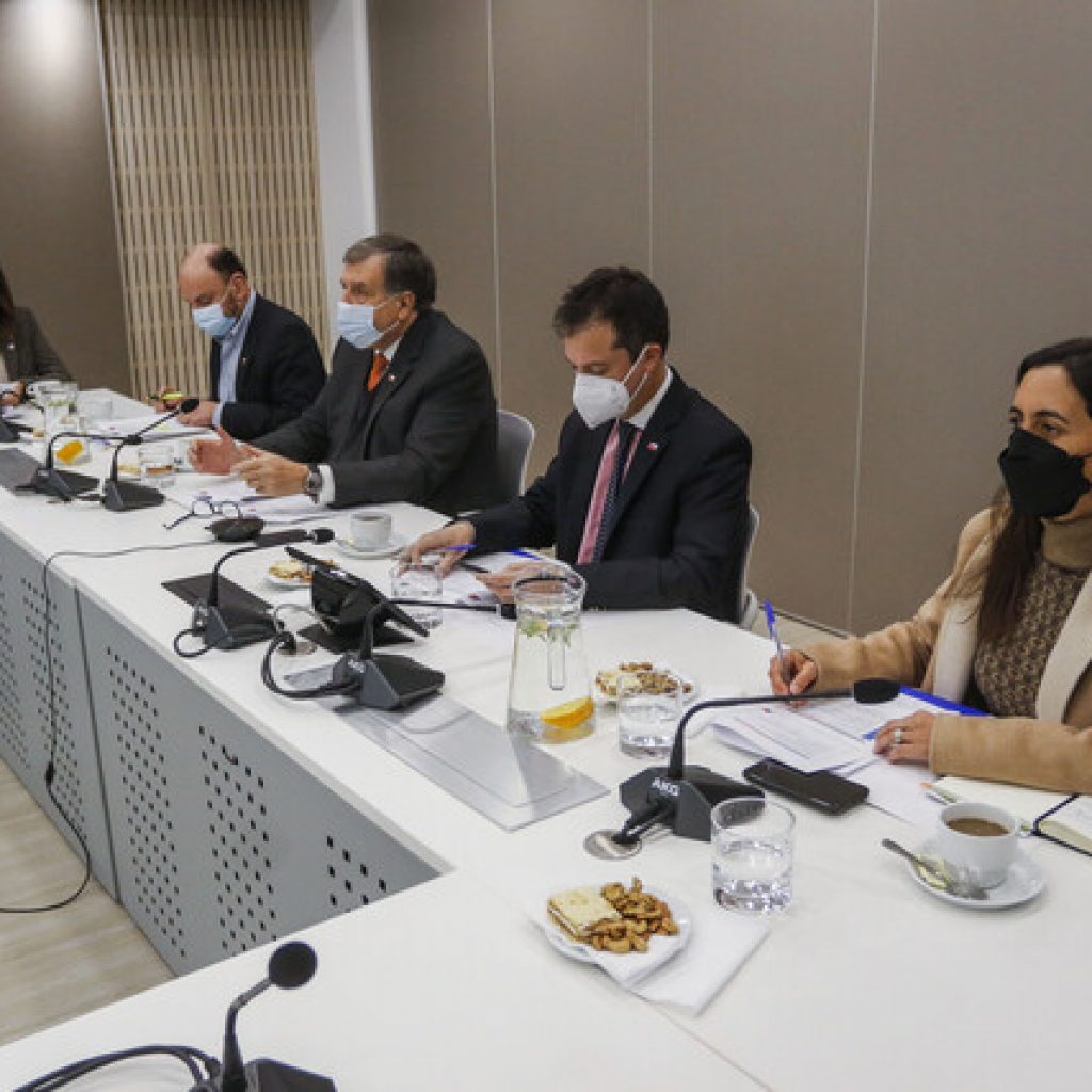 Mesa interministerial definió ejes para impulsar el trabajo formal en pandemia