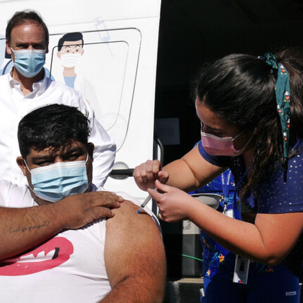 74% de la población objetivo ha completado su vacunación contra el Covid-19