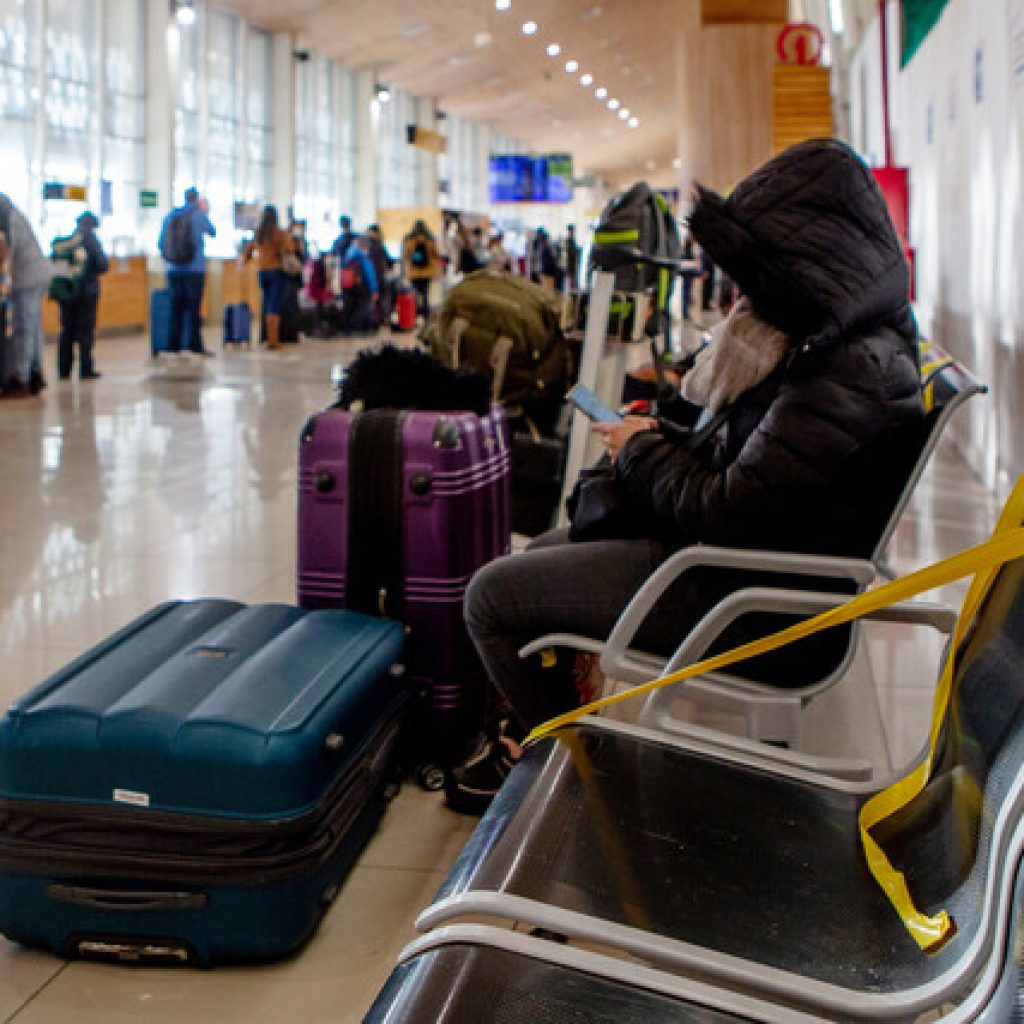 Personas con Pase de Movilidad podrán salir de Chile desde el lunes