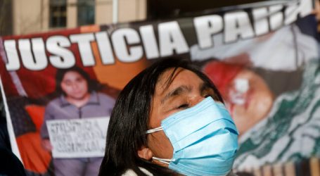 Fabiola Campillai reúne firmas para presentarse como candidata a senadora