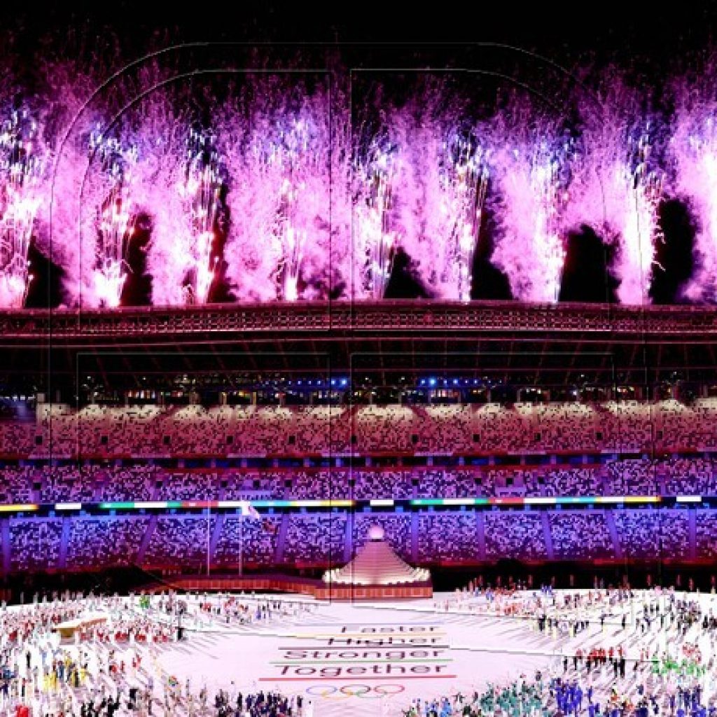 Bach: Es un momento de esperanza, la llama olímpica brilla más fuerte para todos