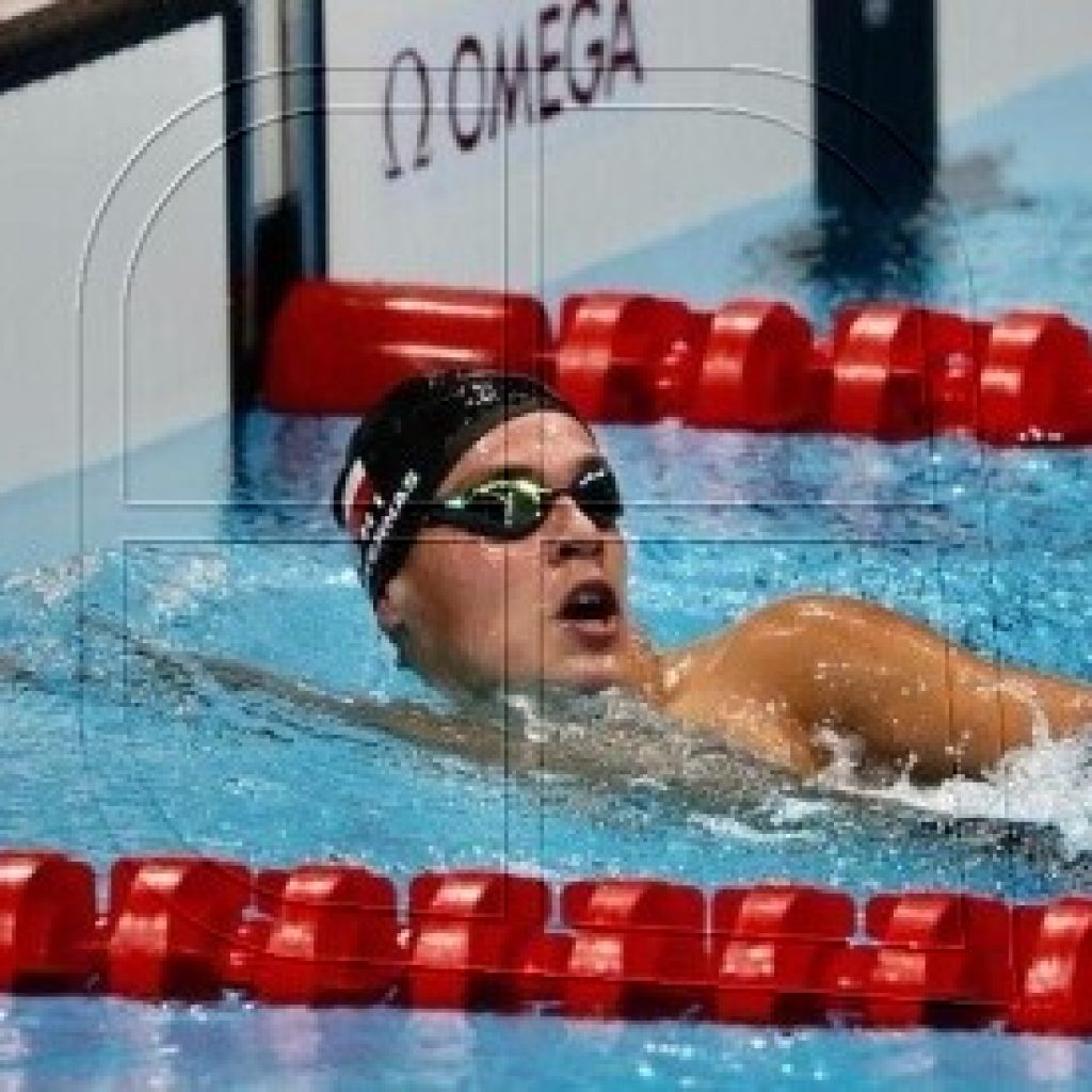 Tokio 2020: Eduardo Cisternas rompe récord chileno en los 400 mts de la natación