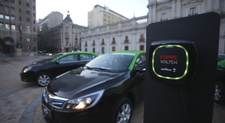 BancoEstado cofinanciará primeros taxis eléctricos que circularán por la capital