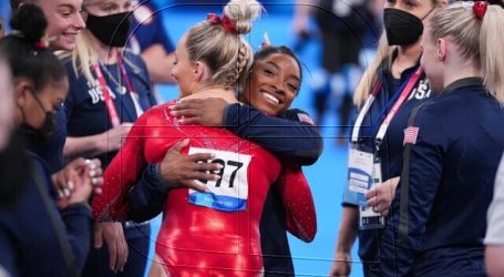 JJOO: Simone Biles abandona la final por equipos de gimnasia artística