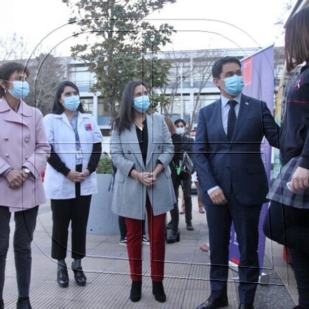 Reactivan testeos preventivos de COVID-19 en cercanías de colegios