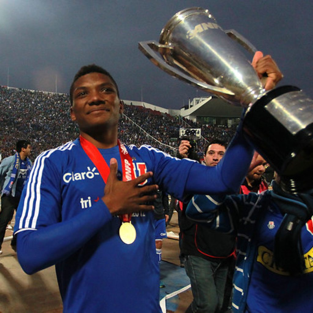 U. de Chile busca reforzar su ataque repatriando a Junior Fernandes